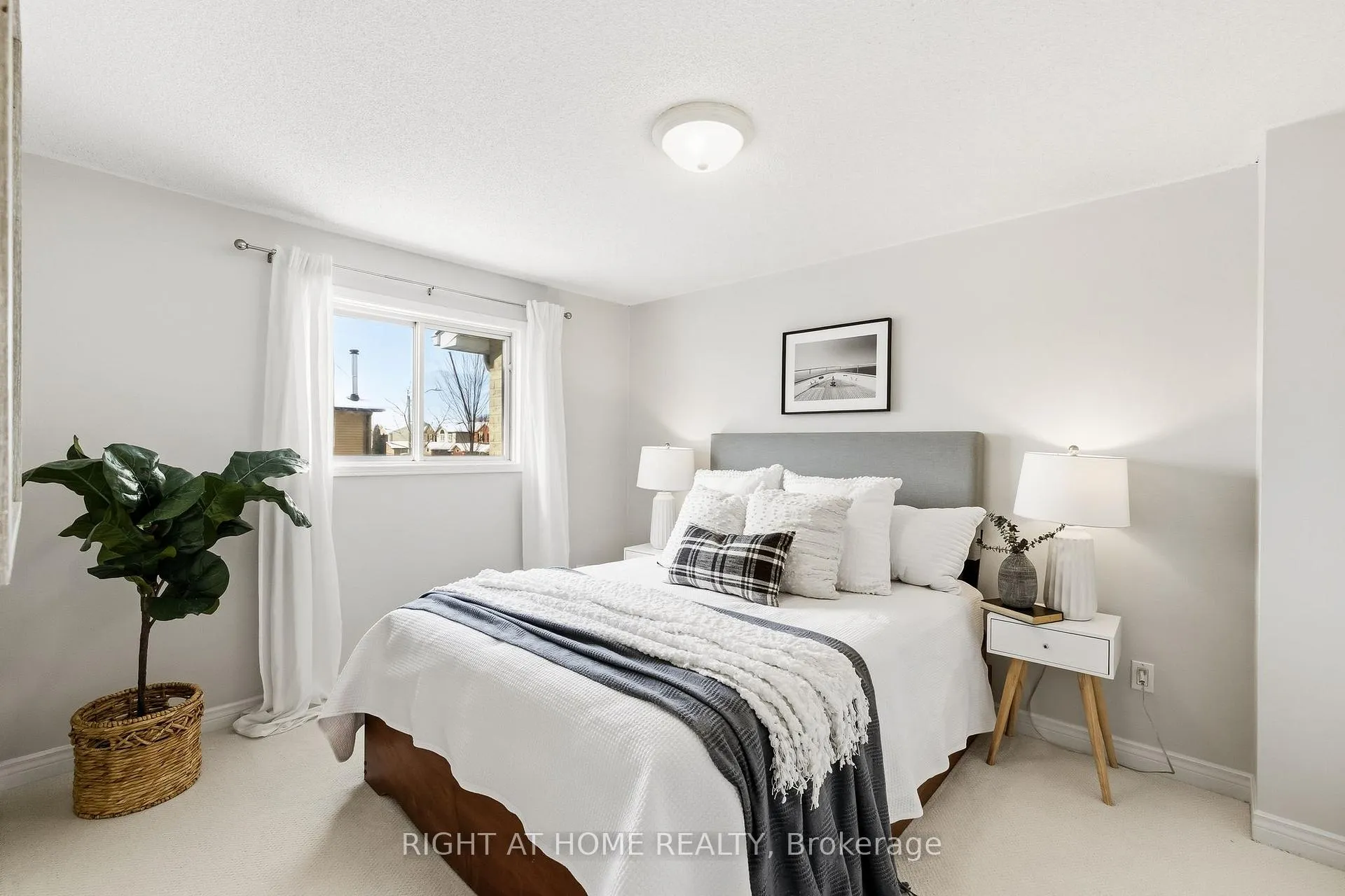 Photo 18 of 76 Bushford Street, Clarington, Courtice — HOMEH
