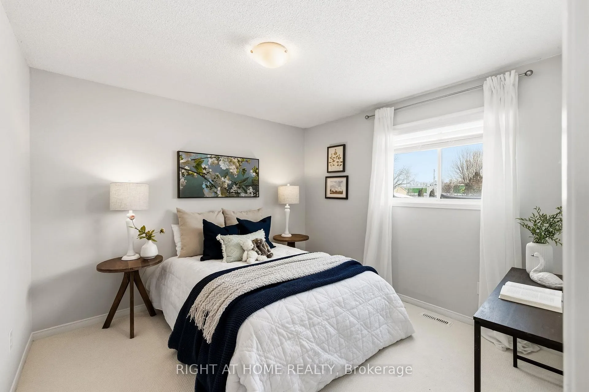 Photo 21 of 76 Bushford Street, Clarington, Courtice — HOMEH