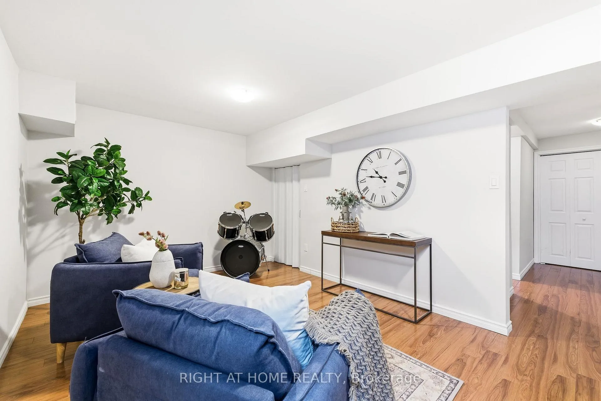 Photo 28 of 76 Bushford Street, Clarington, Courtice — HOMEH