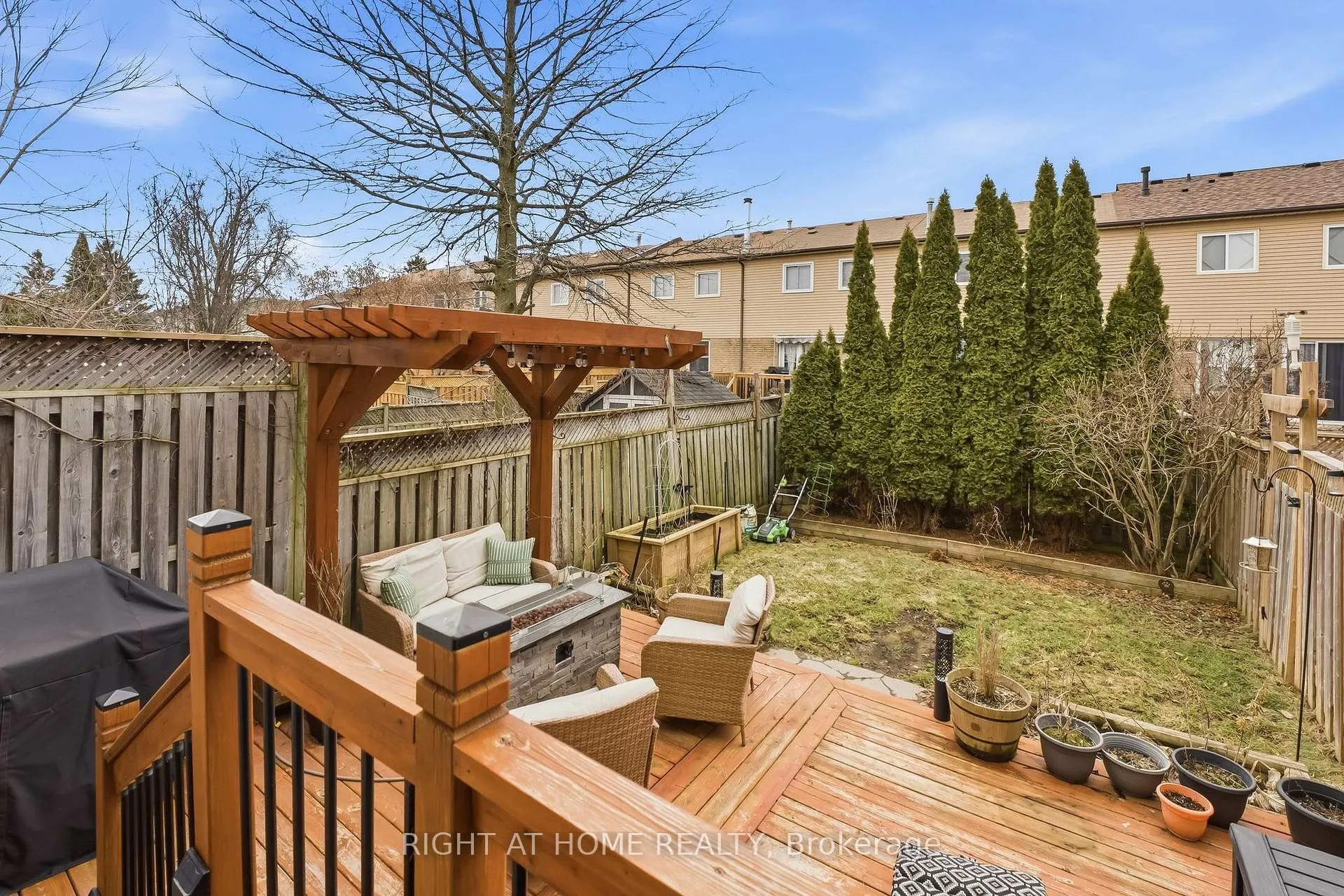 Photo 32 of 76 Bushford Street, Clarington, Courtice — HOMEH