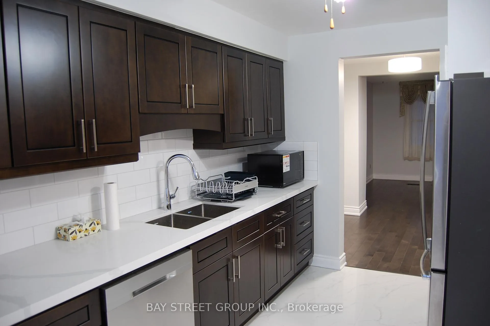 Photo 4 of 1122 Central Park Boulevard N, Oshawa, Centennial — HOMEH