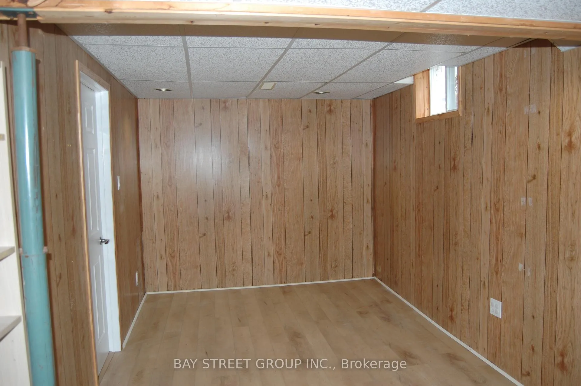 Photo 15 of 1122 Central Park Boulevard N, Oshawa, Centennial — HOMEH