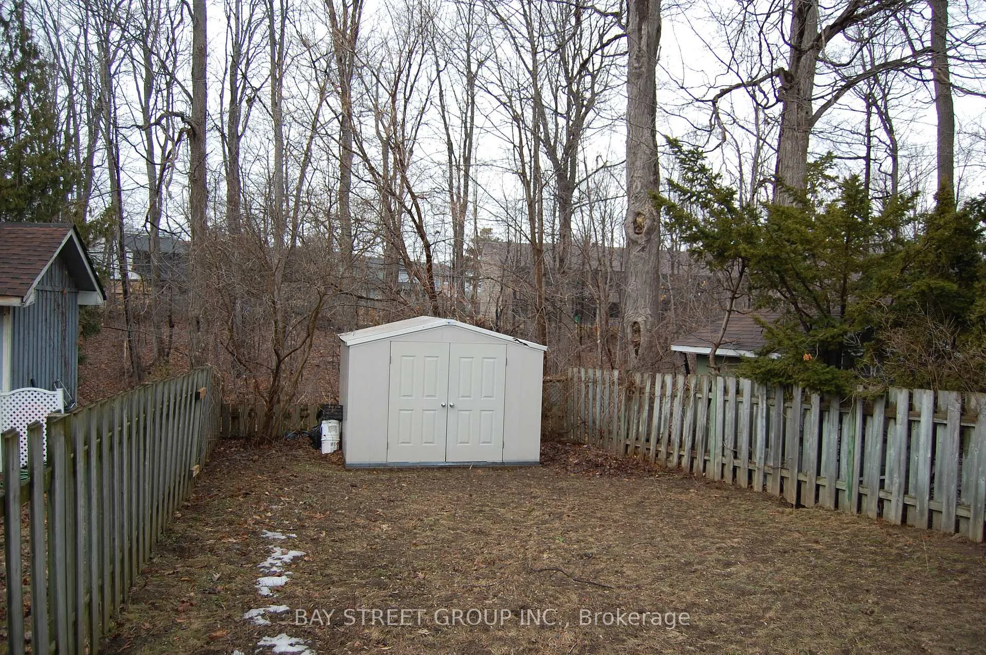 Photo 19 of 1122 Central Park Boulevard N, Oshawa, Centennial — HOMEH