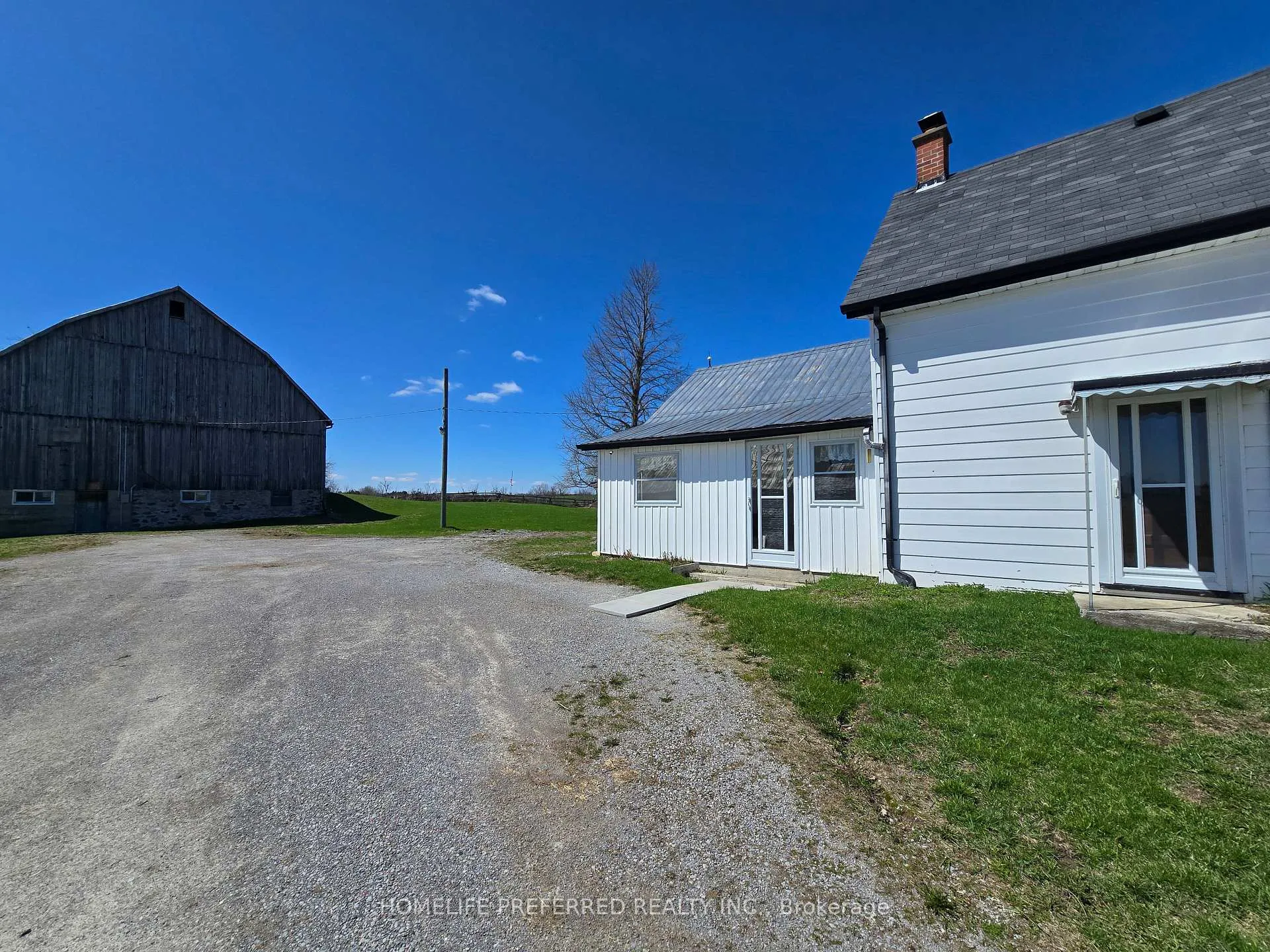 Photo 33 of 2758 28 Highway, Douro-Dummer — HOMEH