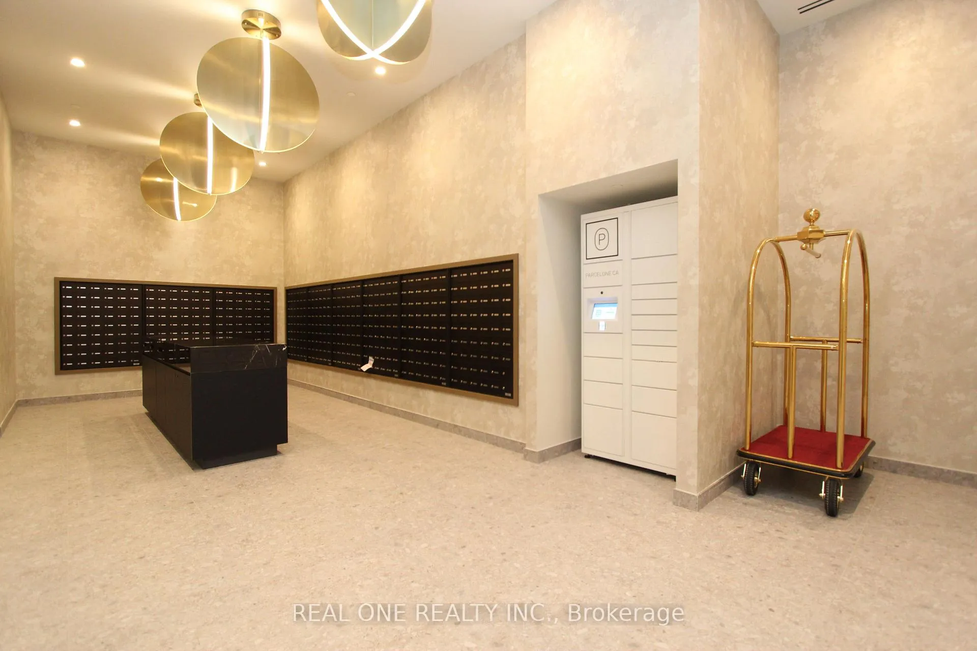Photo 17 of Unit 3307, 180 Front Street E, Toronto, Moss Park — HOMEH