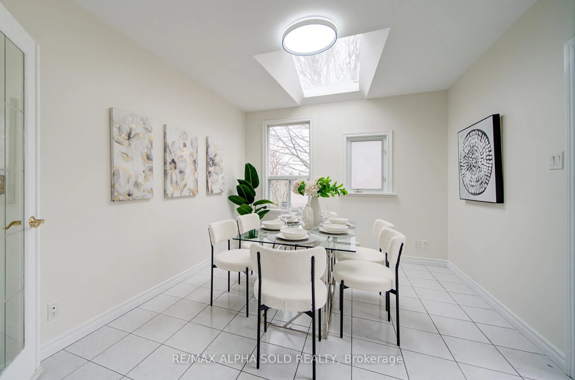 Photo 23 of 23 Tangmere Crescent, Markham, Milliken Mills East — HOMEH