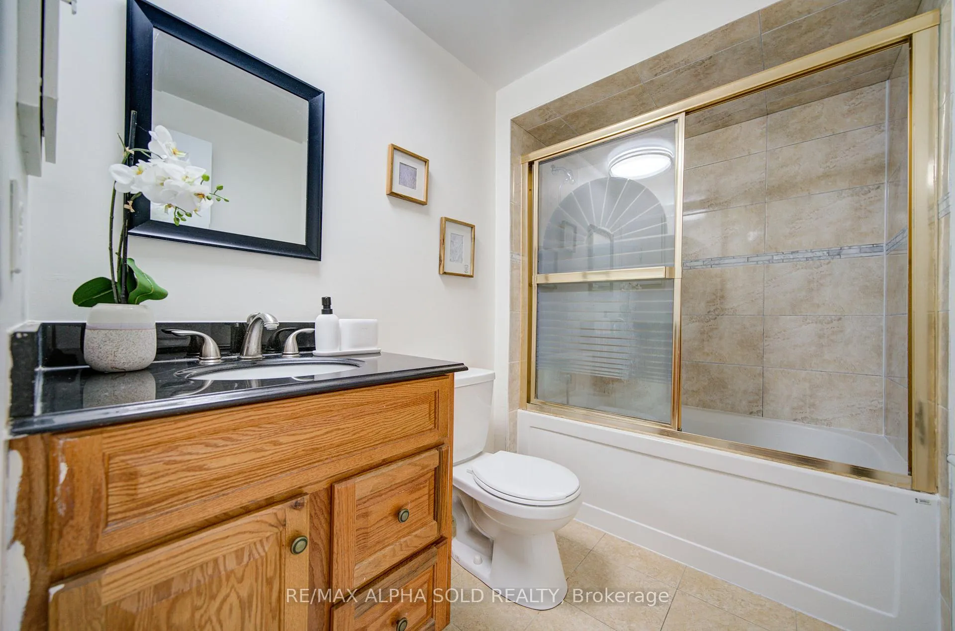Photo 30 of 23 Tangmere Crescent, Markham, Milliken Mills East — HOMEH