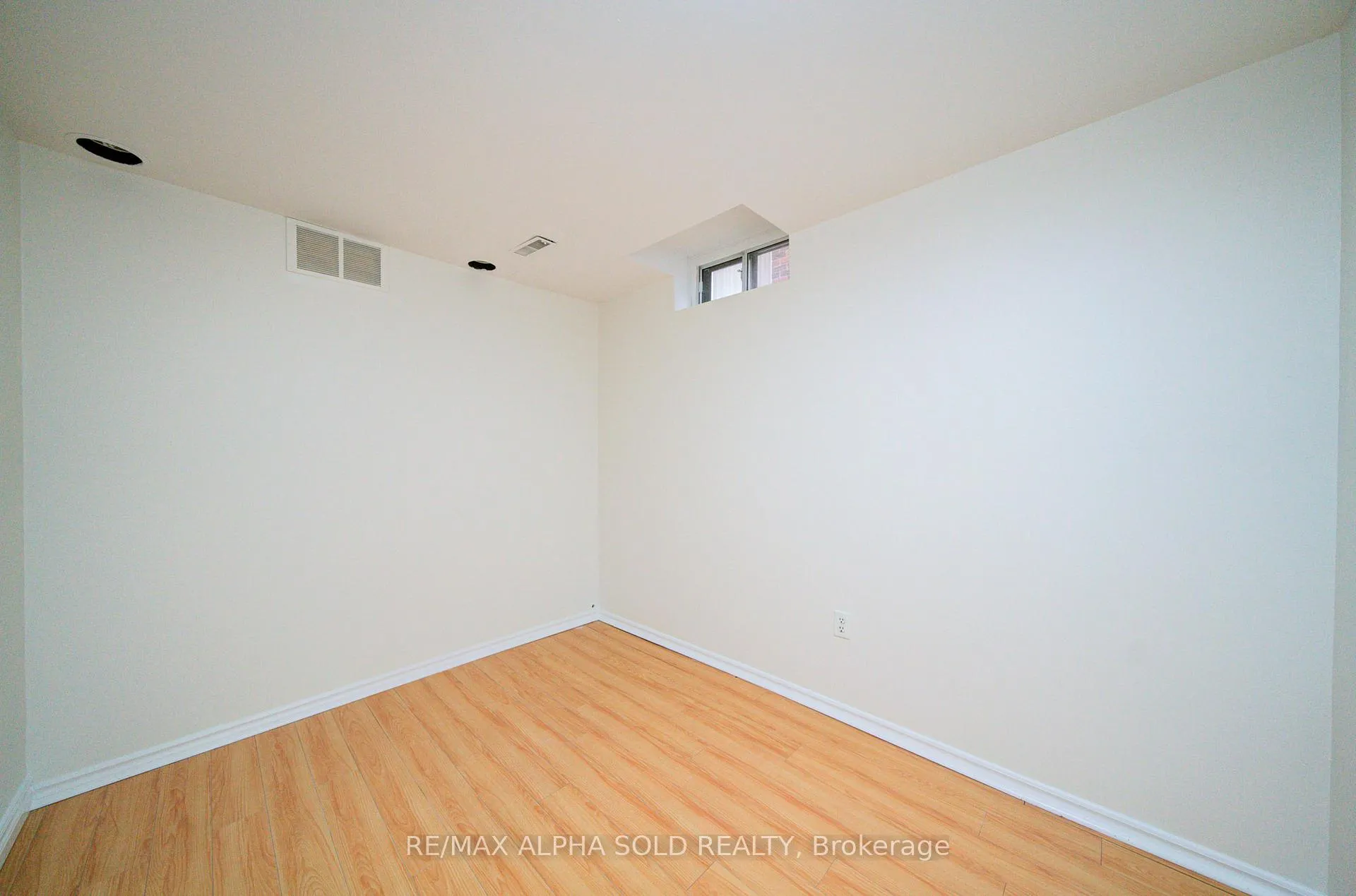 Photo 40 of 23 Tangmere Crescent, Markham, Milliken Mills East — HOMEH
