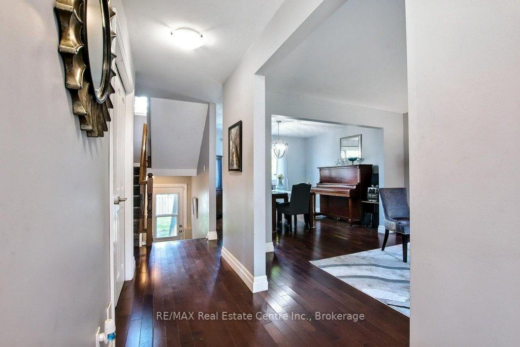 Photo 5 of 236 Rittenhouse Road, Kitchener — HOMEH