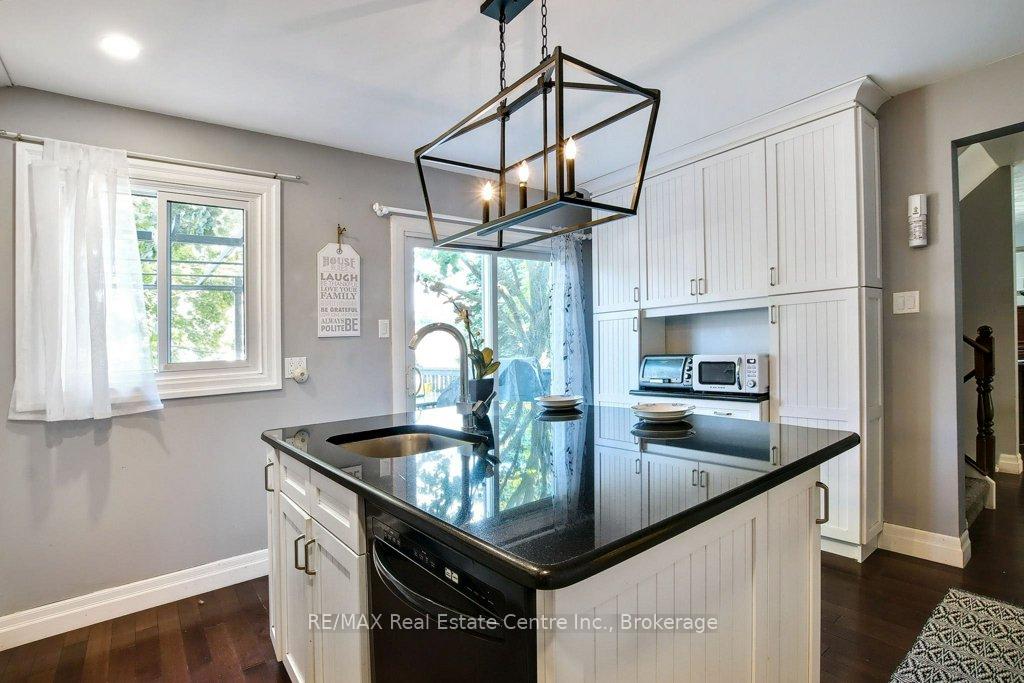 Photo 14 of 236 Rittenhouse Road, Kitchener — HOMEH