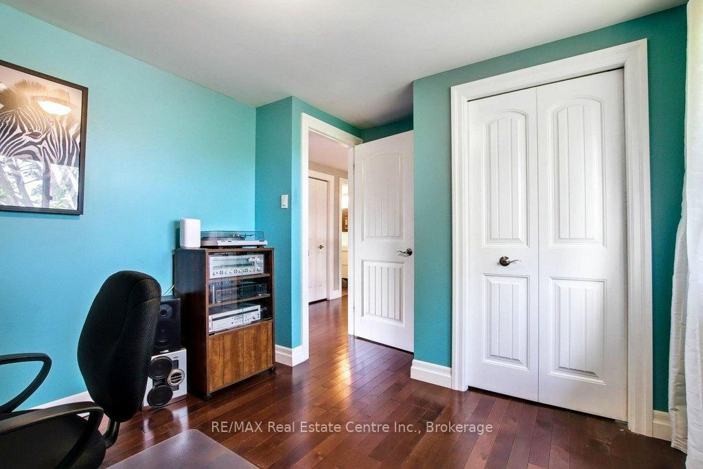 Photo 22 of 236 Rittenhouse Road, Kitchener — HOMEH