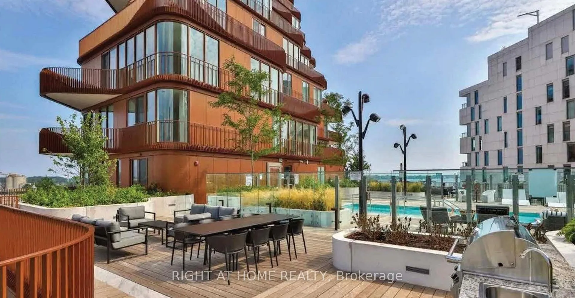Photo 1 of Unit 606, 155 Merchants' Wharf, Toronto, Waterfront Communities — HOMEH