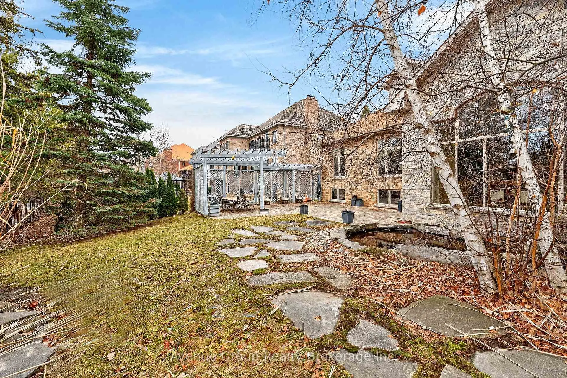 Photo 10 of 7 Longview Crescent, Vaughan, Islington Woods — HOMEH