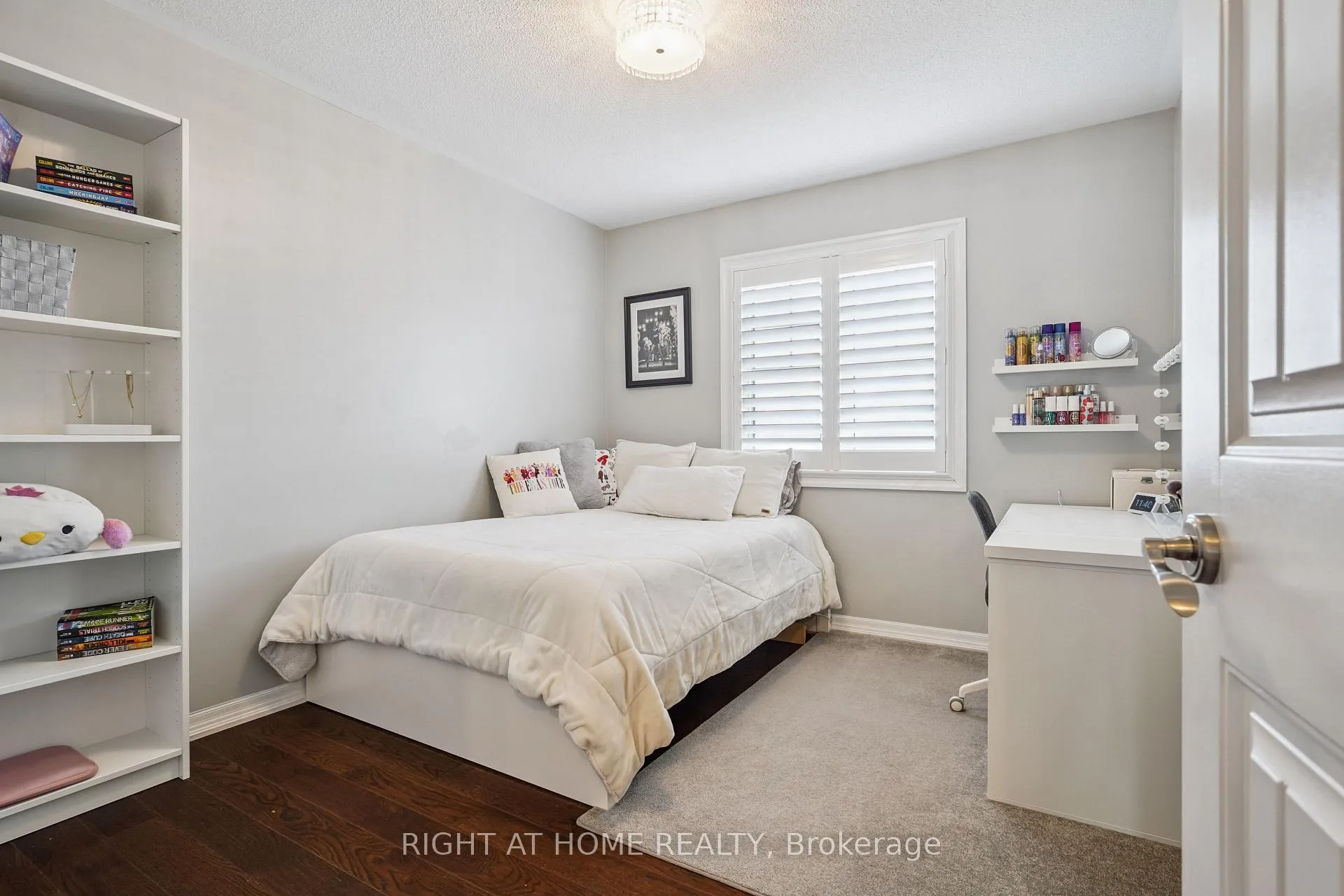 Photo 26 of 65 Hanson Crescent, Milton, Scott — HOMEH