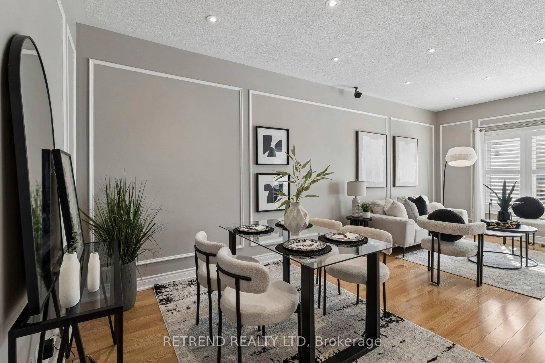 Photo 6 of Unit 31, 180 Blue Willow Drive, Vaughan, East Woodbridge — HOMEH