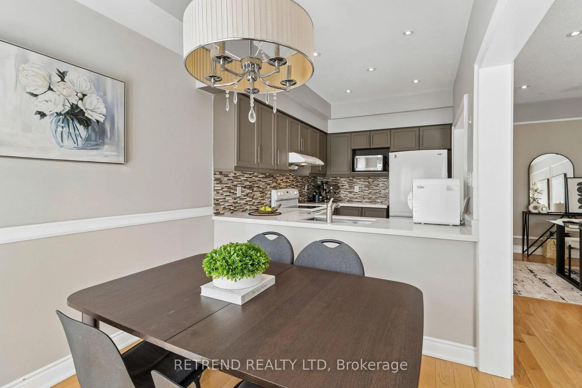 Photo 17 of Unit 31, 180 Blue Willow Drive, Vaughan, East Woodbridge — HOMEH