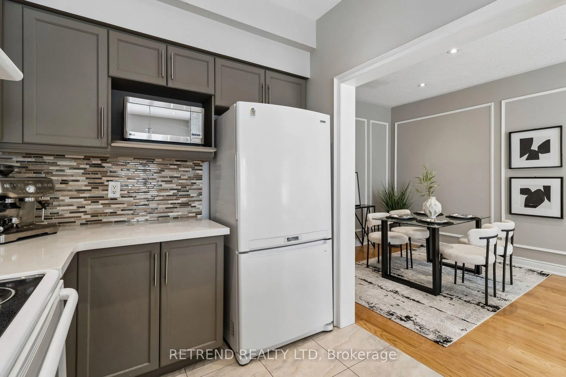 Photo 22 of Unit 31, 180 Blue Willow Drive, Vaughan, East Woodbridge — HOMEH