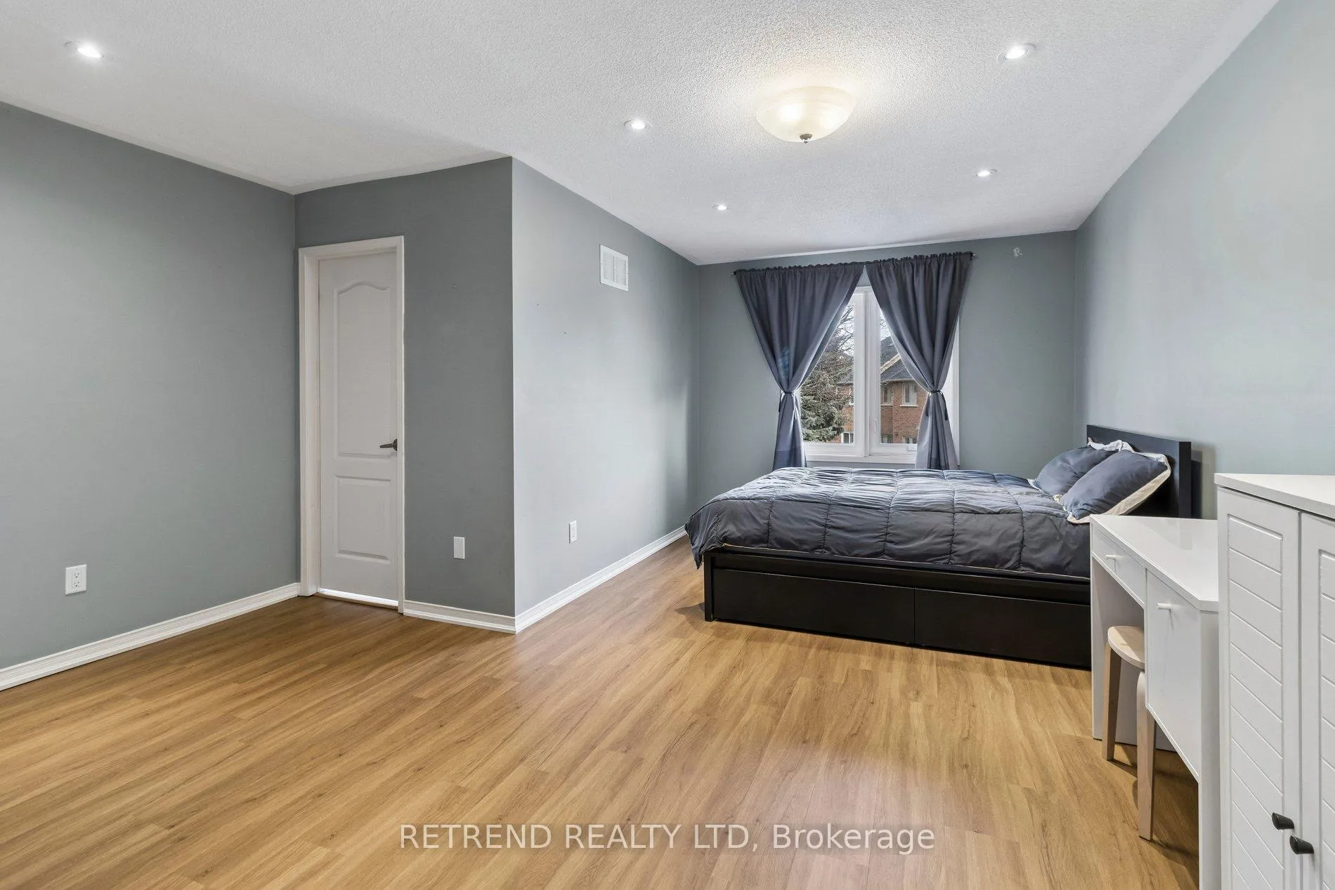 Photo 26 of Unit 31, 180 Blue Willow Drive, Vaughan, East Woodbridge — HOMEH