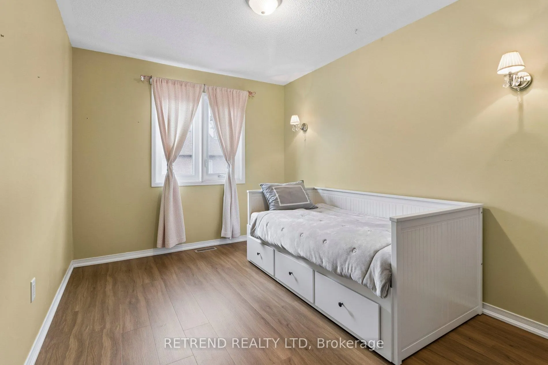 Photo 31 of Unit 31, 180 Blue Willow Drive, Vaughan, East Woodbridge — HOMEH
