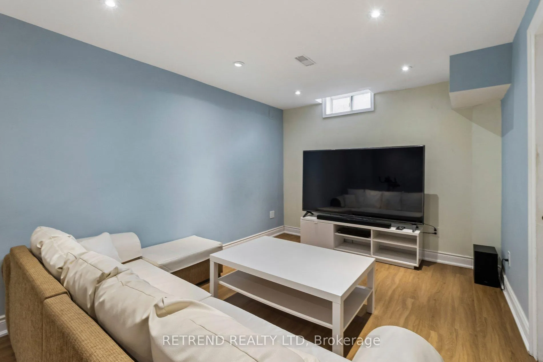 Photo 42 of Unit 31, 180 Blue Willow Drive, Vaughan, East Woodbridge — HOMEH