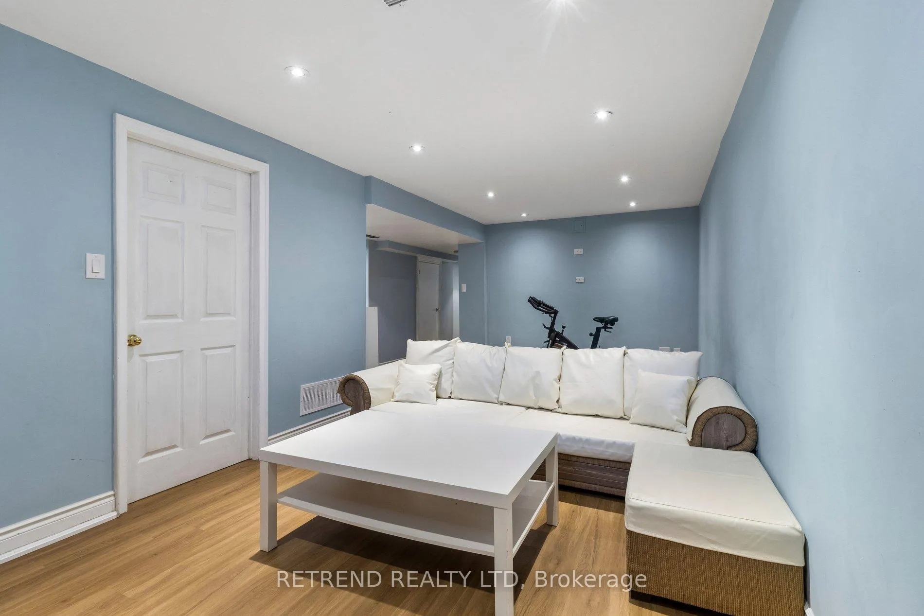 Photo 43 of Unit 31, 180 Blue Willow Drive, Vaughan, East Woodbridge — HOMEH