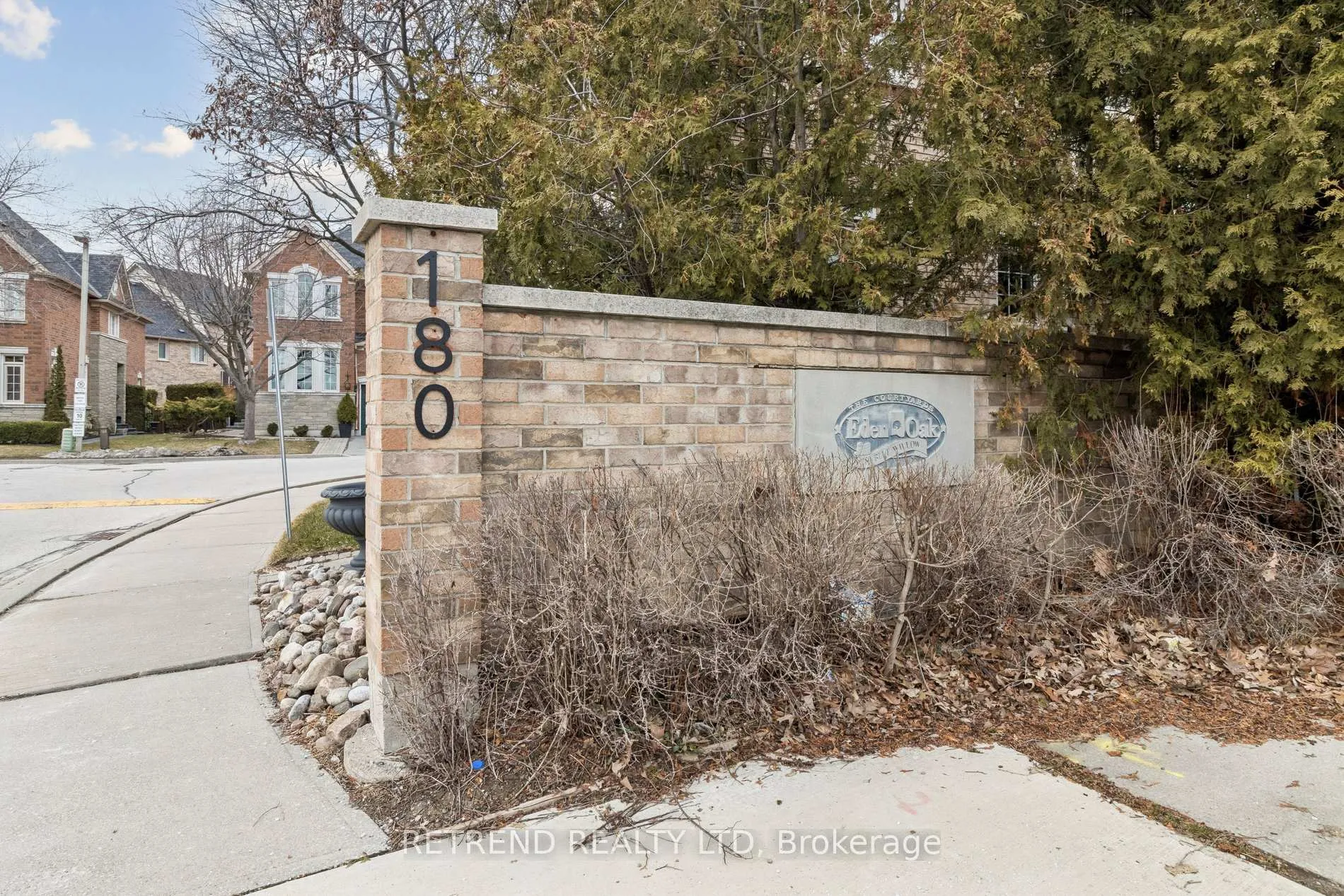 Photo 48 of Unit 31, 180 Blue Willow Drive, Vaughan, East Woodbridge — HOMEH