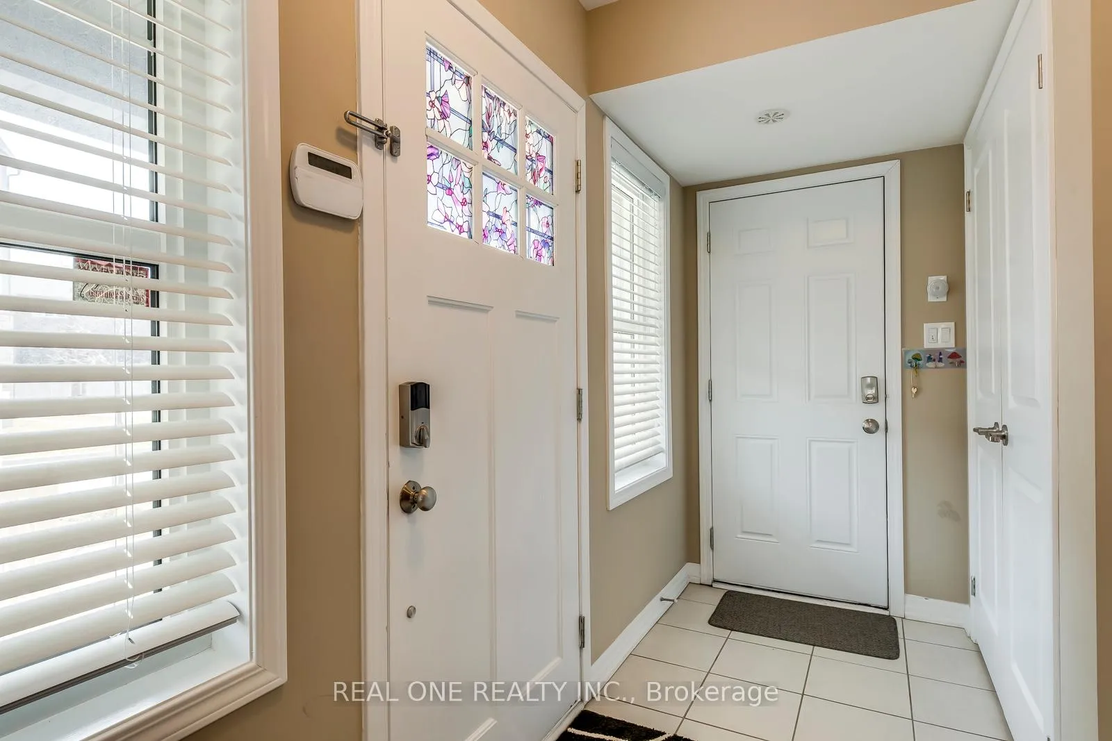 Photo 7 of 369 Timberland Gate, Oakville, Glenorchy — HOMEH