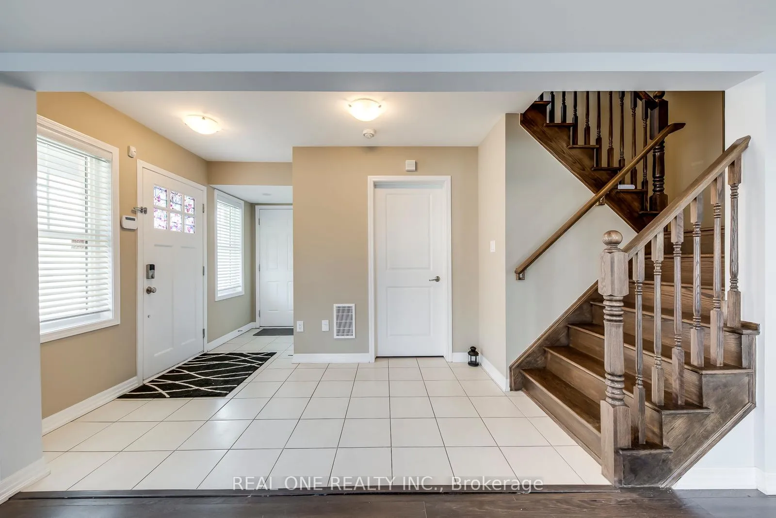 Photo 8 of 369 Timberland Gate, Oakville, Glenorchy — HOMEH