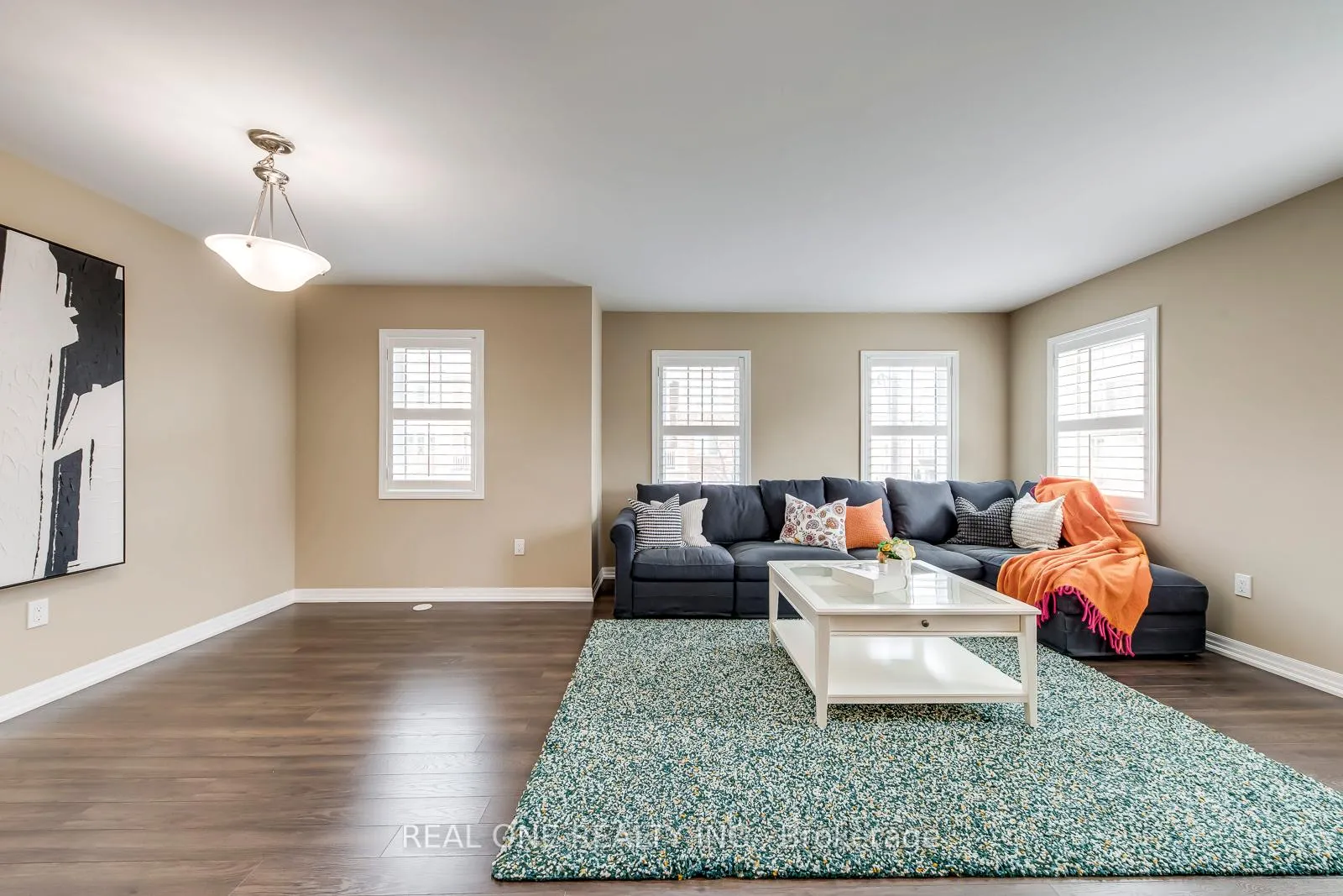 Photo 12 of 369 Timberland Gate, Oakville, Glenorchy — HOMEH