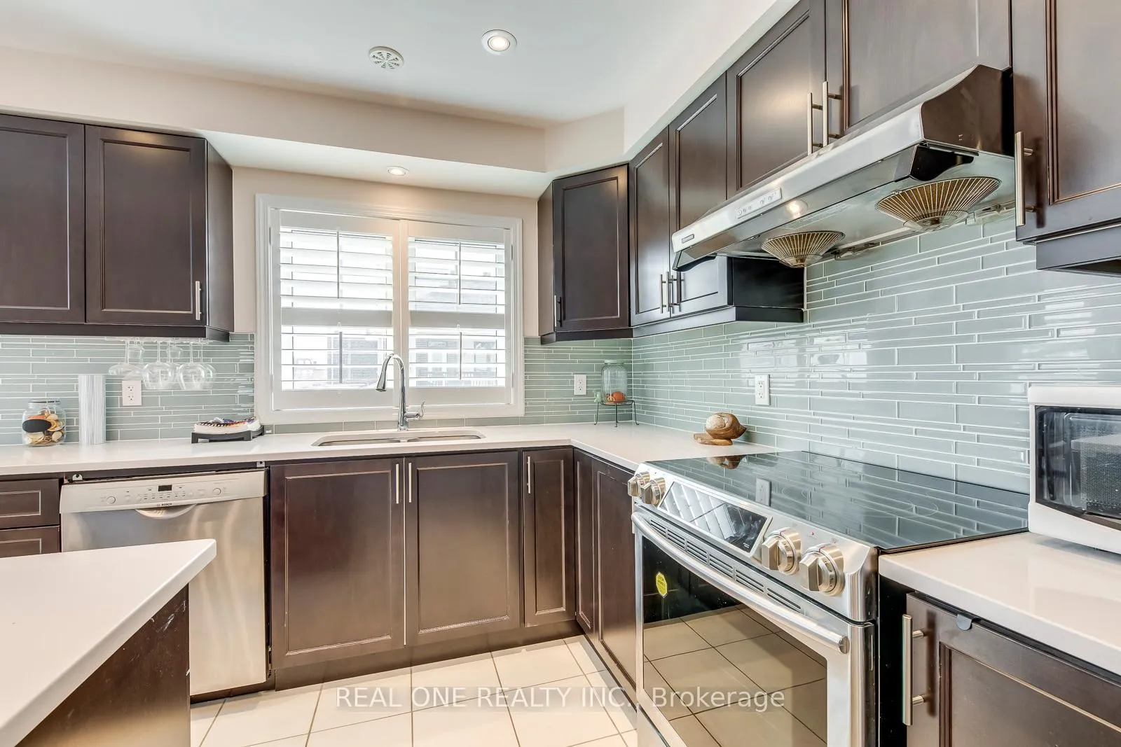 Photo 24 of 369 Timberland Gate, Oakville, Glenorchy — HOMEH