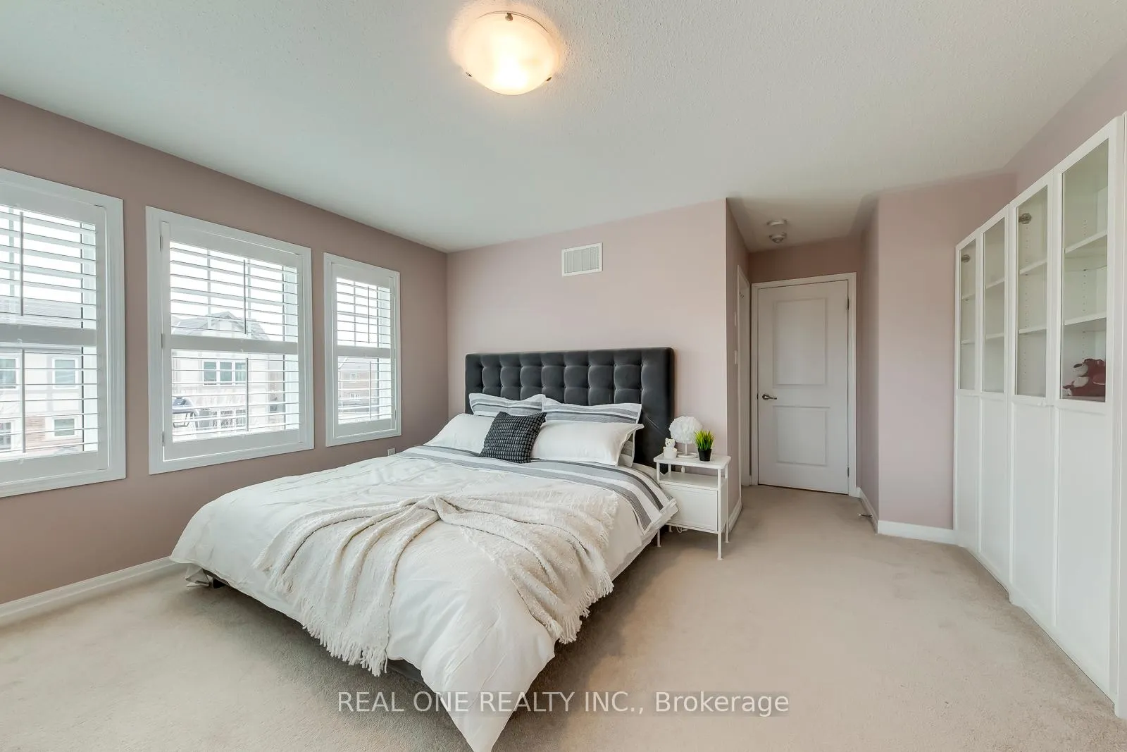 Photo 34 of 369 Timberland Gate, Oakville, Glenorchy — HOMEH