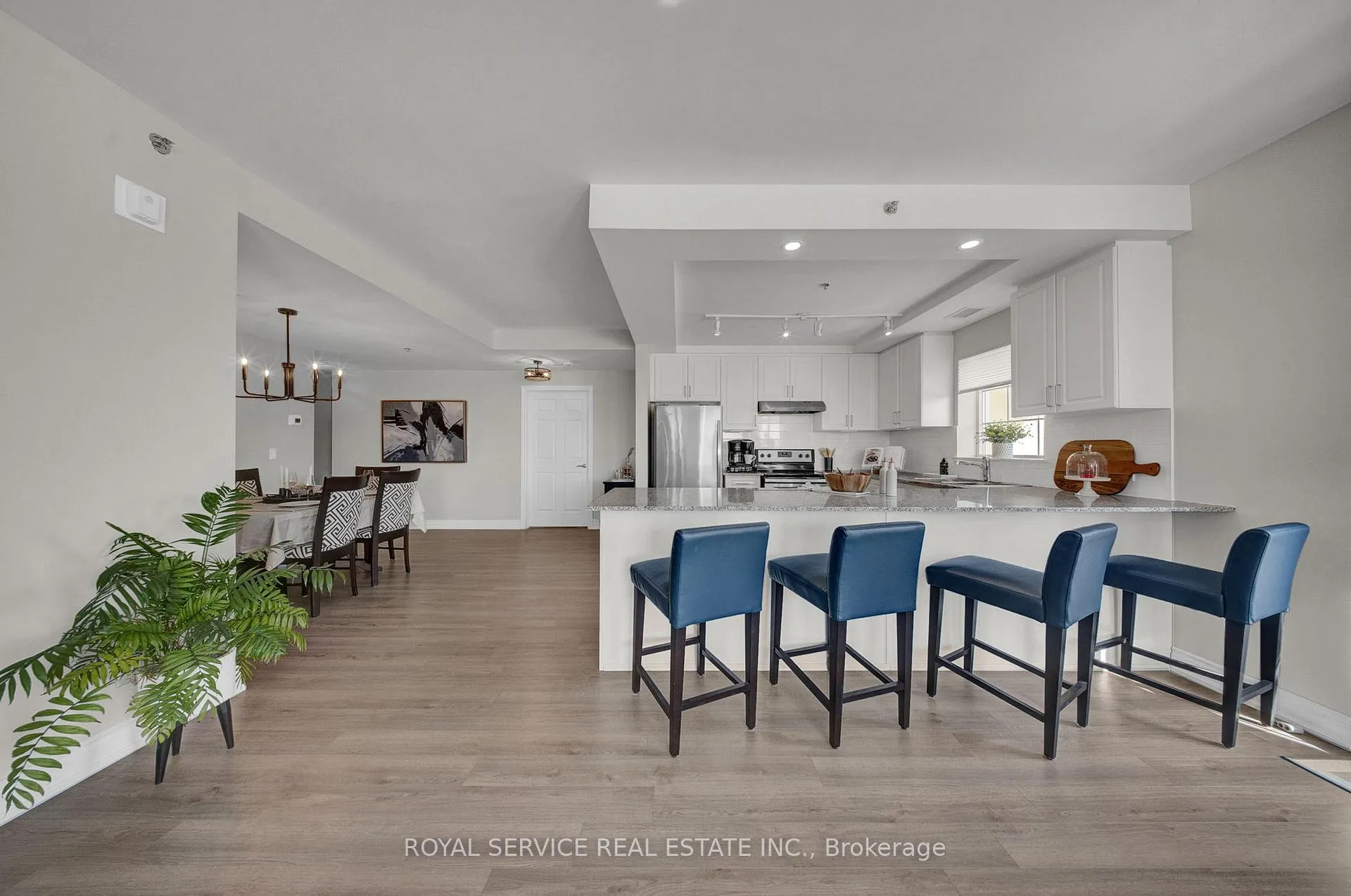 Photo 10 of Unit 210, 21 Brookhouse Drive, Clarington, Newcastle — HOMEH