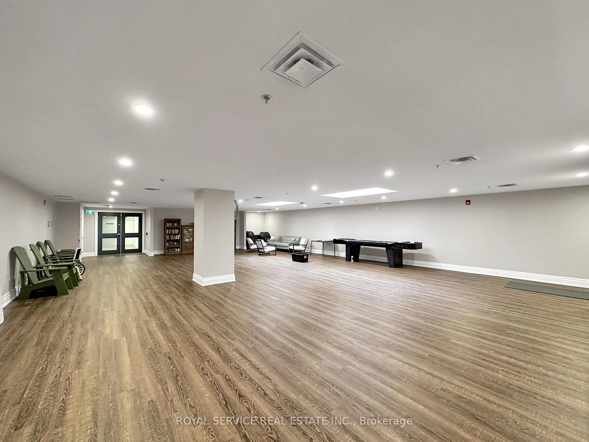 Photo 38 of Unit 210, 21 Brookhouse Drive, Clarington, Newcastle — HOMEH