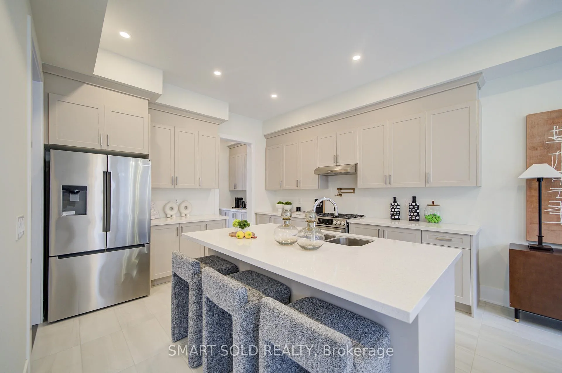 Photo 13 of 72 Meizhou Avenue, Markham, Angus Glen — HOMEH