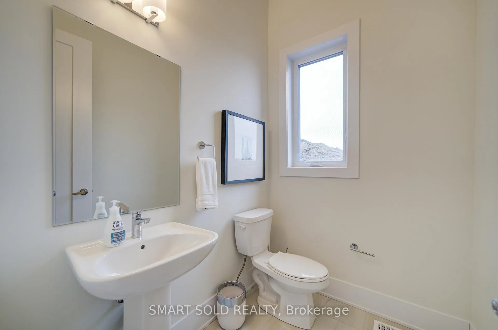 Photo 21 of 72 Meizhou Avenue, Markham, Angus Glen — HOMEH