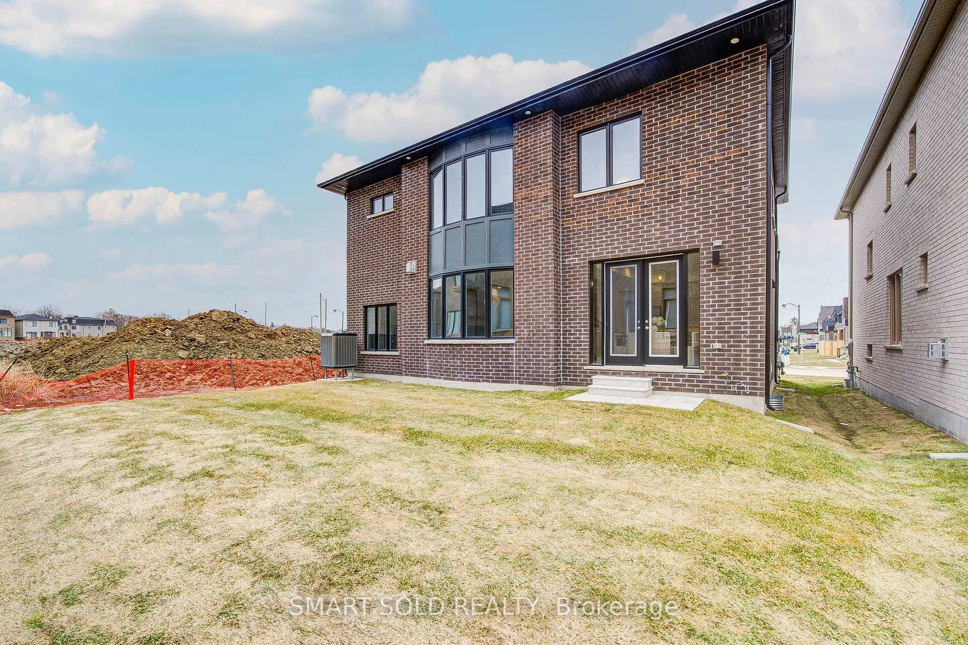Photo 40 of 72 Meizhou Avenue, Markham, Angus Glen — HOMEH