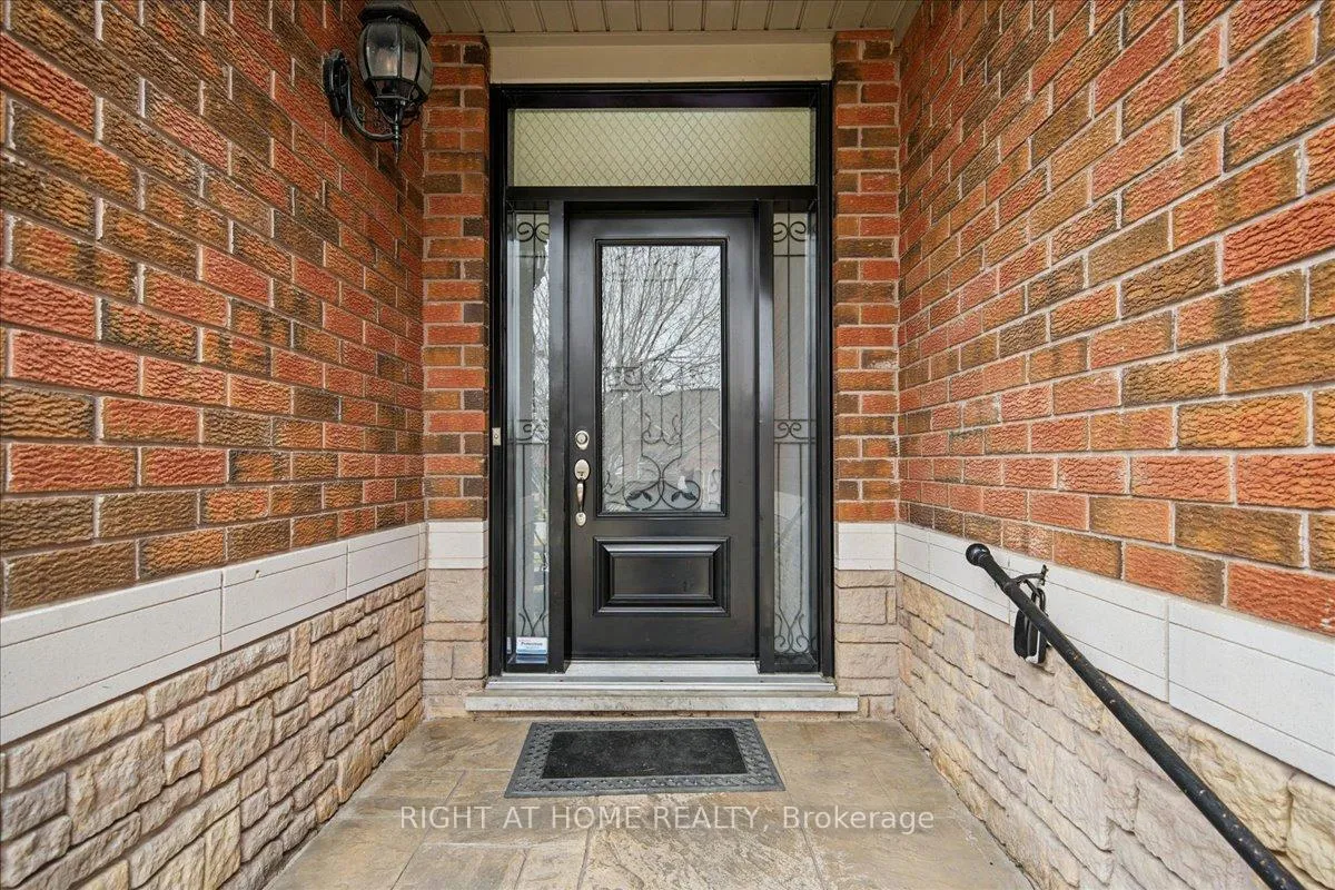 Photo 4 of 57 Kirkwood Crescent, Caledon, Rural Caledon — HOMEH