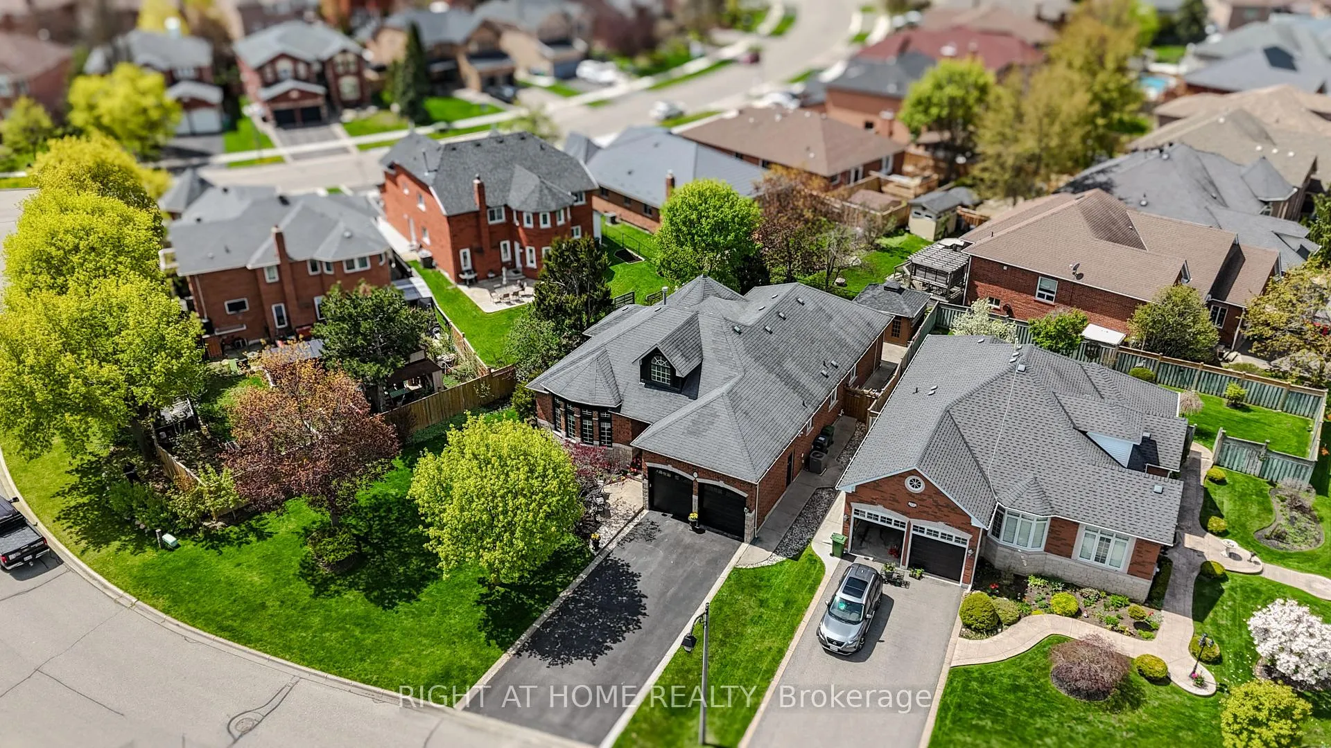 Photo 43 of 57 Kirkwood Crescent, Caledon, Rural Caledon — HOMEH