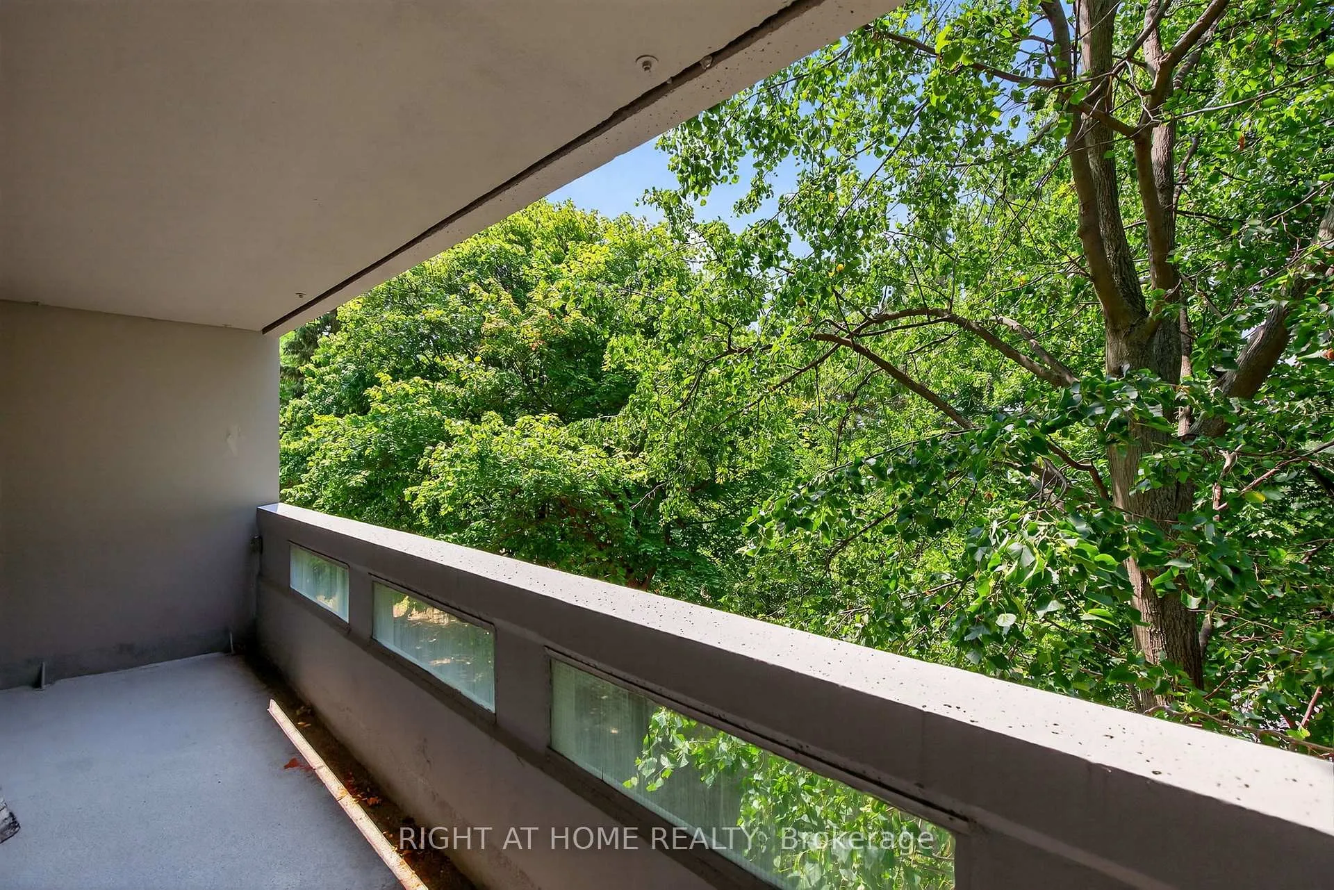 Photo 22 of Unit 211, 60 Inverlochy Boulevard, Markham, Royal Orchard — HOMEH