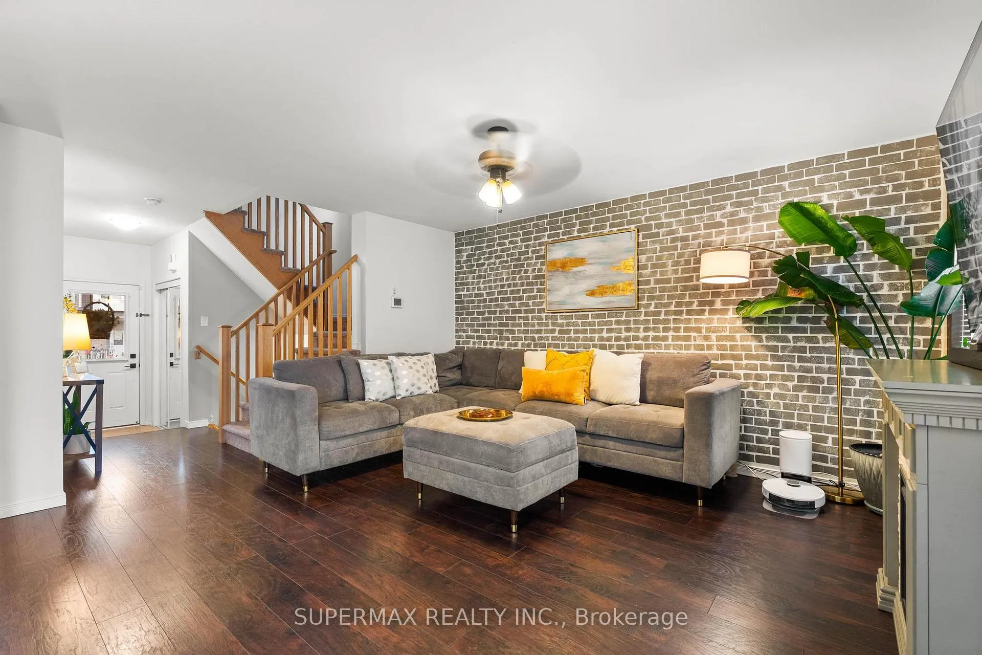 Photo 9 of 263 Apple Hill Crescent, Kitchener — HOMEH