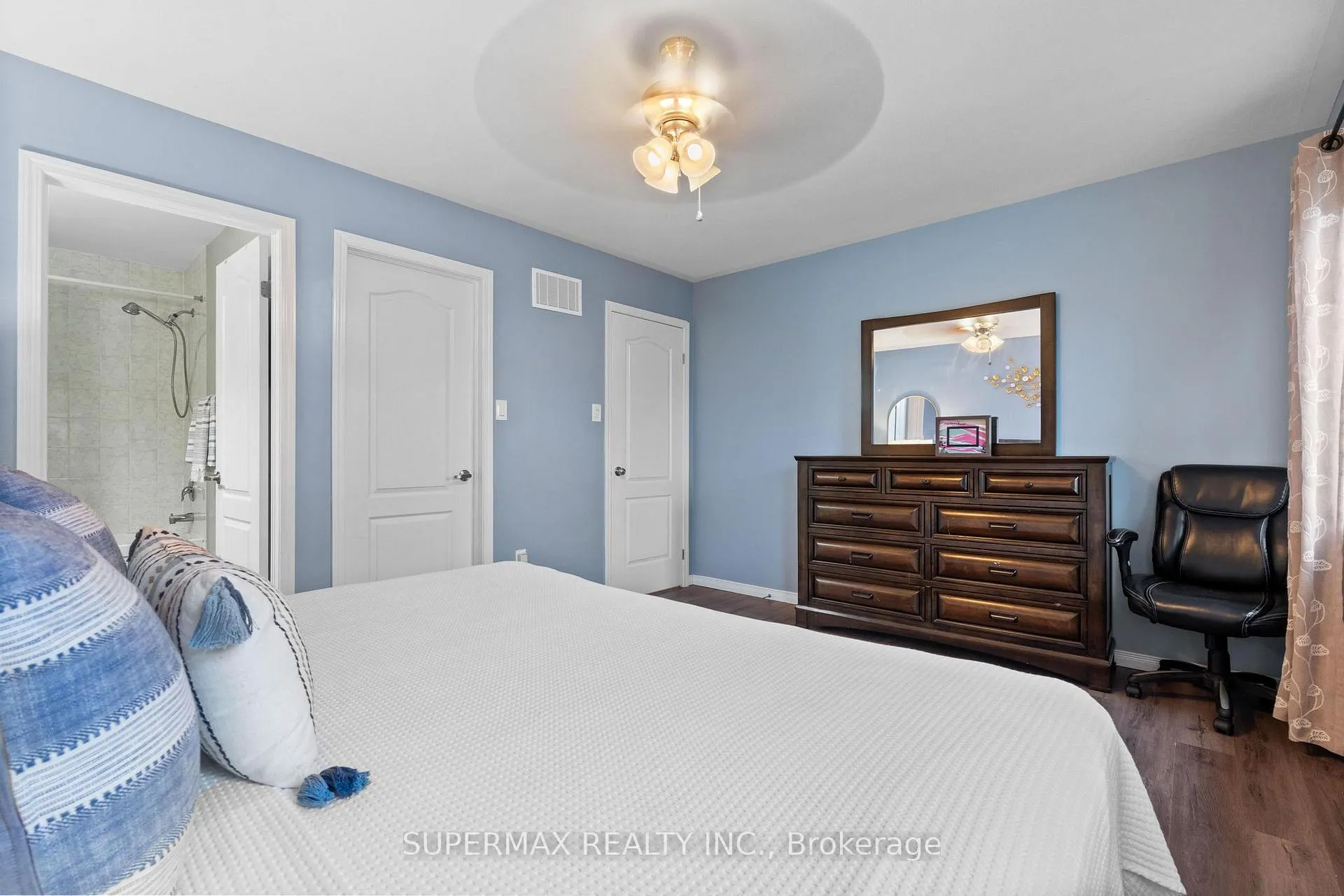 Photo 14 of 263 Apple Hill Crescent, Kitchener — HOMEH