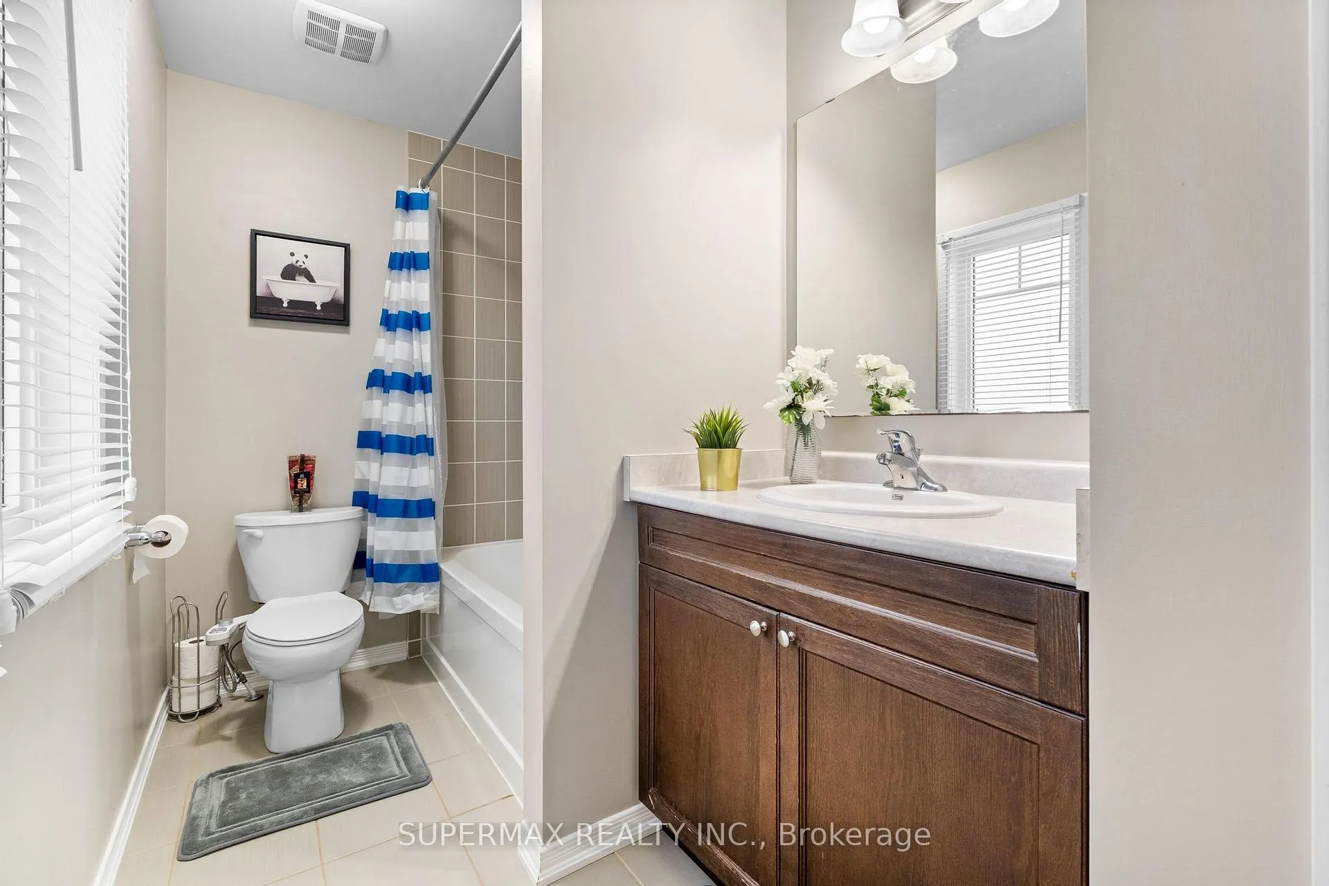 Photo 19 of 263 Apple Hill Crescent, Kitchener — HOMEH