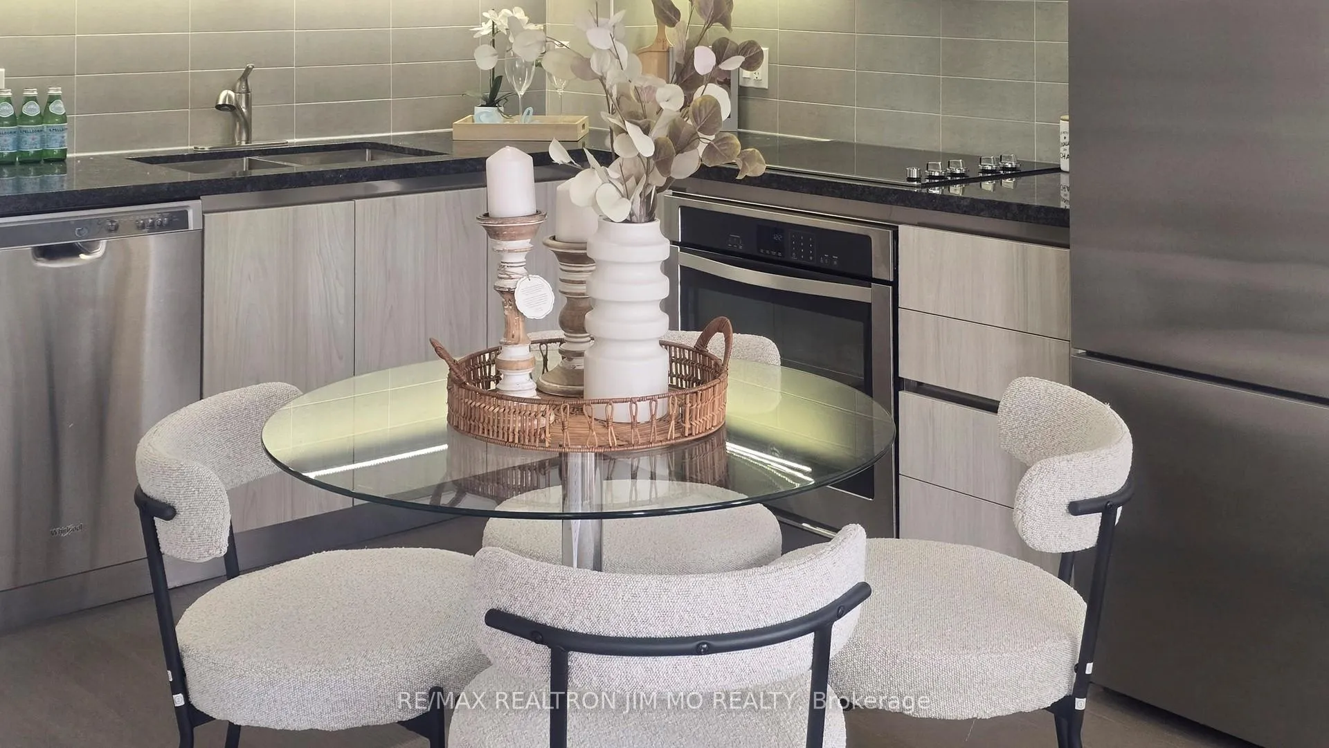 Photo 22 of Unit 730, 25 Water Walk Drive, Markham, Unionville — HOMEH