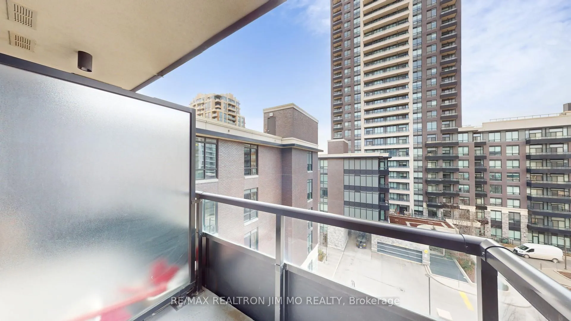 Photo 38 of Unit 730, 25 Water Walk Drive, Markham, Unionville — HOMEH