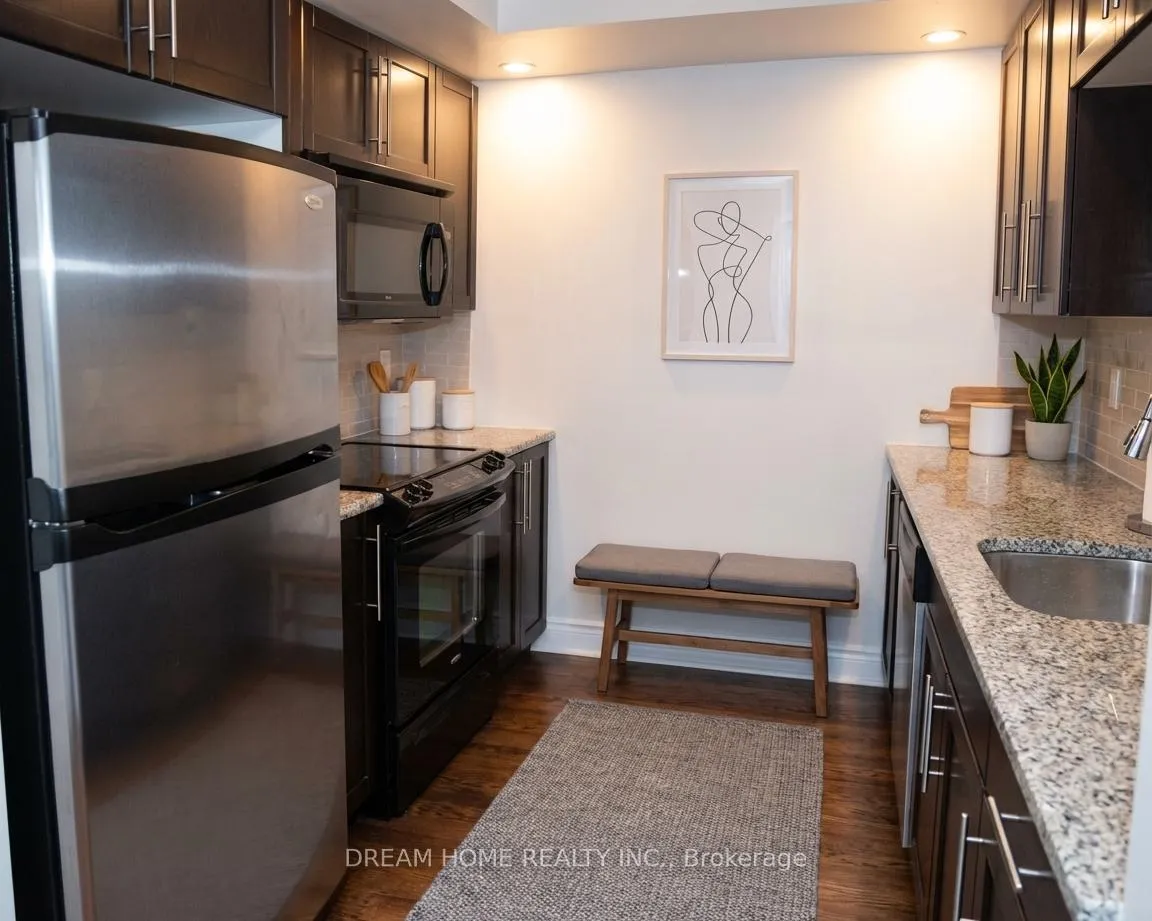 Photo 3 of Unit 858, 23 Cox Boulevard, Markham, Unionville — HOMEH
