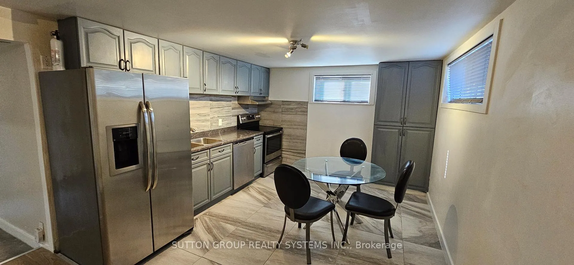 Photo 4 of Unit Bsmt, 290 Morden Road, Oakville, West — HOMEH