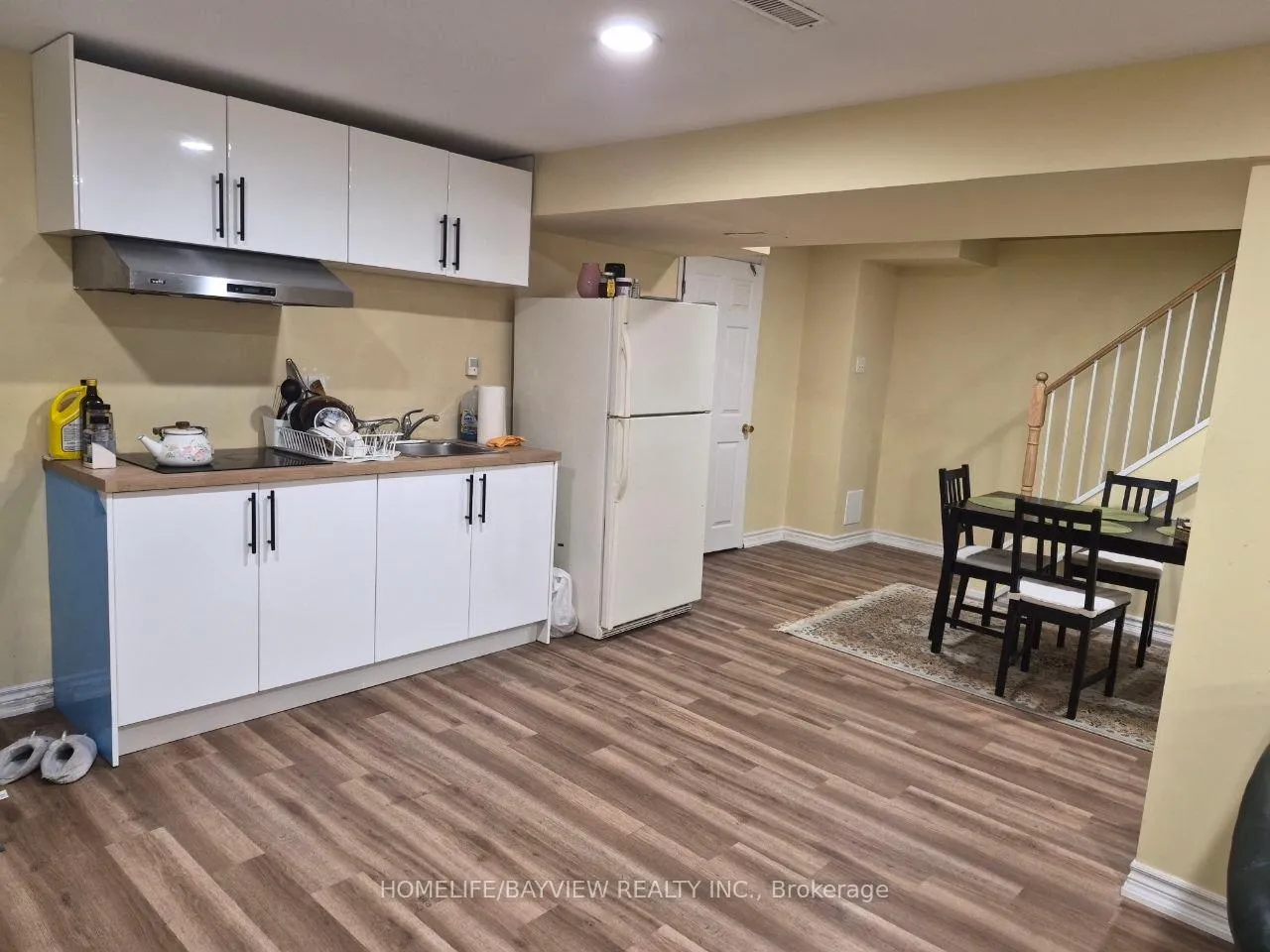 Photo 5 of 27 Glenmanor Way, Vaughan, Crestwood-Springfarm-Yorkhill — HOMEH