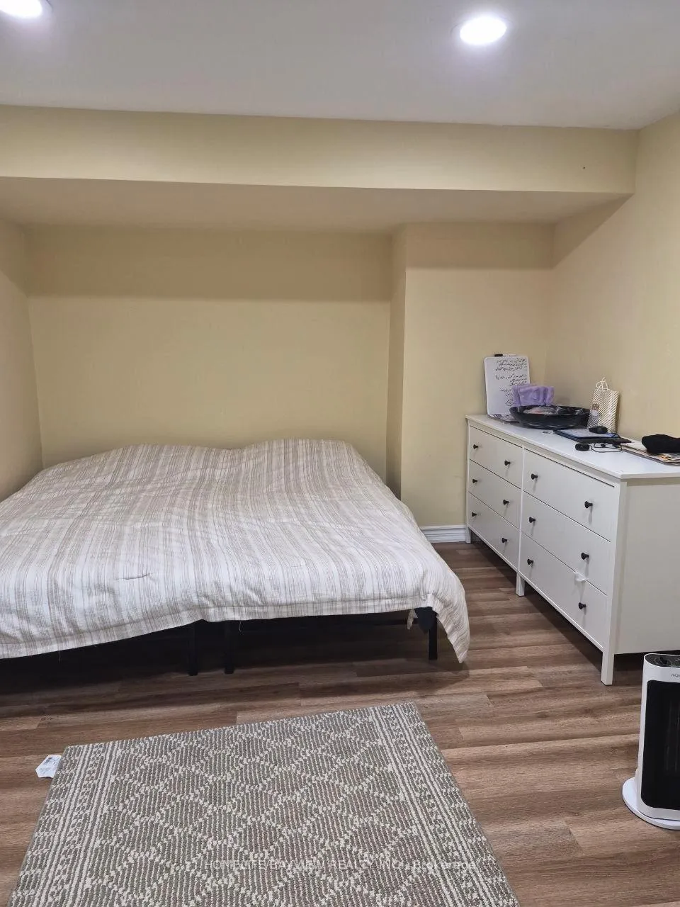 Photo 10 of 27 Glenmanor Way, Vaughan, Crestwood-Springfarm-Yorkhill — HOMEH
