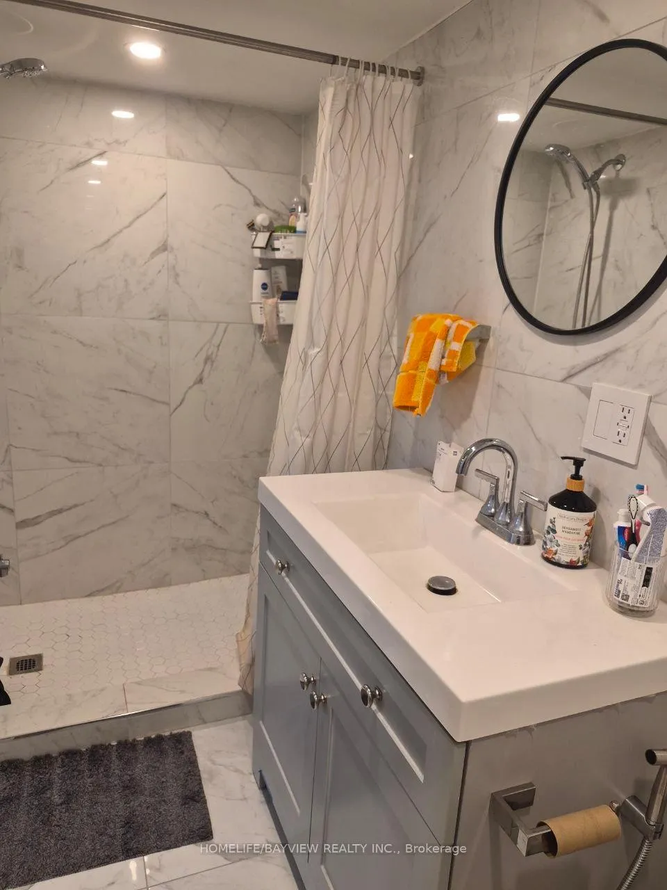 Photo 13 of 27 Glenmanor Way, Vaughan, Crestwood-Springfarm-Yorkhill — HOMEH