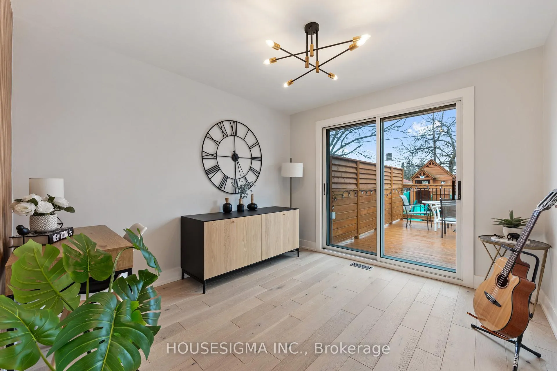 Photo 20 of 11 Tynevale Drive, Etobicoke, Willowridge-Martingrove-Richview — HOMEH